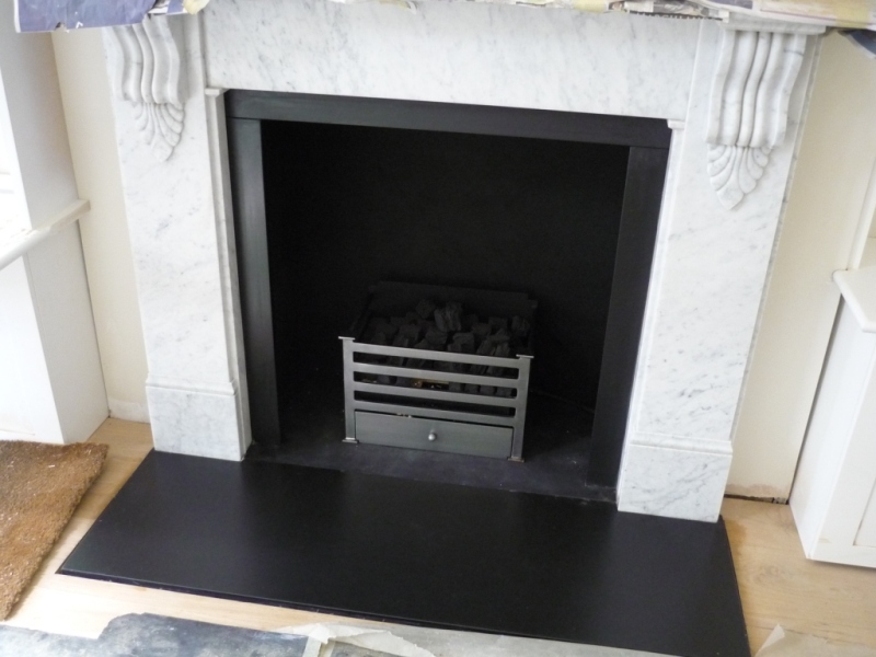 Small fireplace refurbishment in Wandsworth
